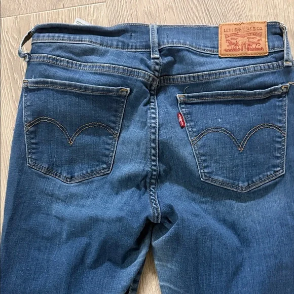 Levi's 710 Dark Blue Super Skinny Jeans for Women - Picture 5 of 6